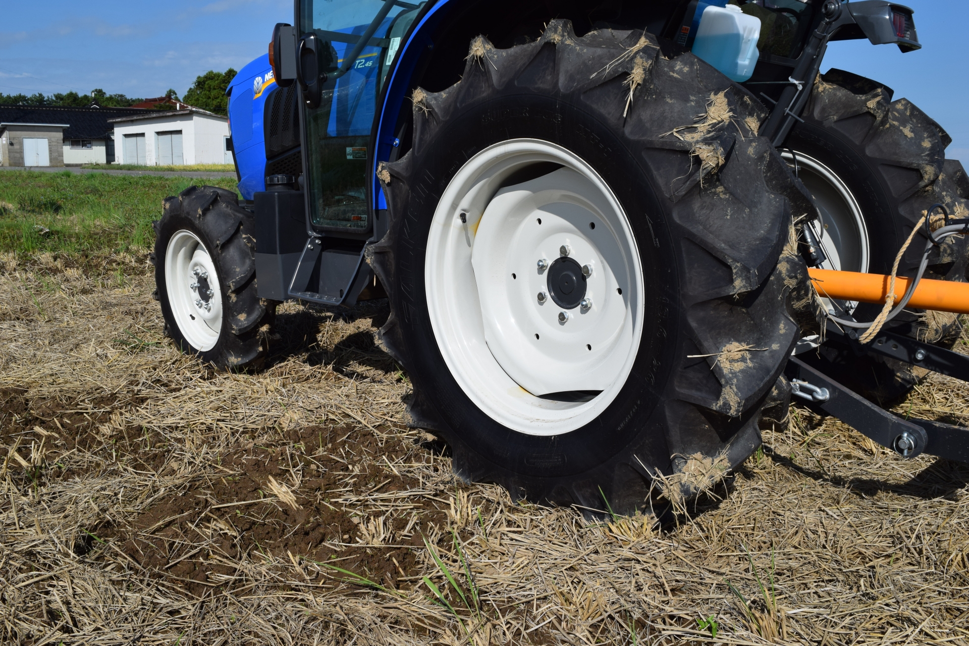 DPFアッシュ除去が必要な理由とは？重機の出力低下と高額修理を防ぐ対策