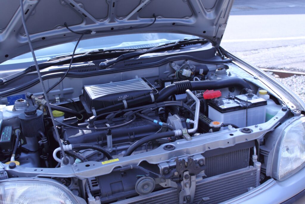 エンジンオイル劣化が引き起こす「二次被害」のリスク