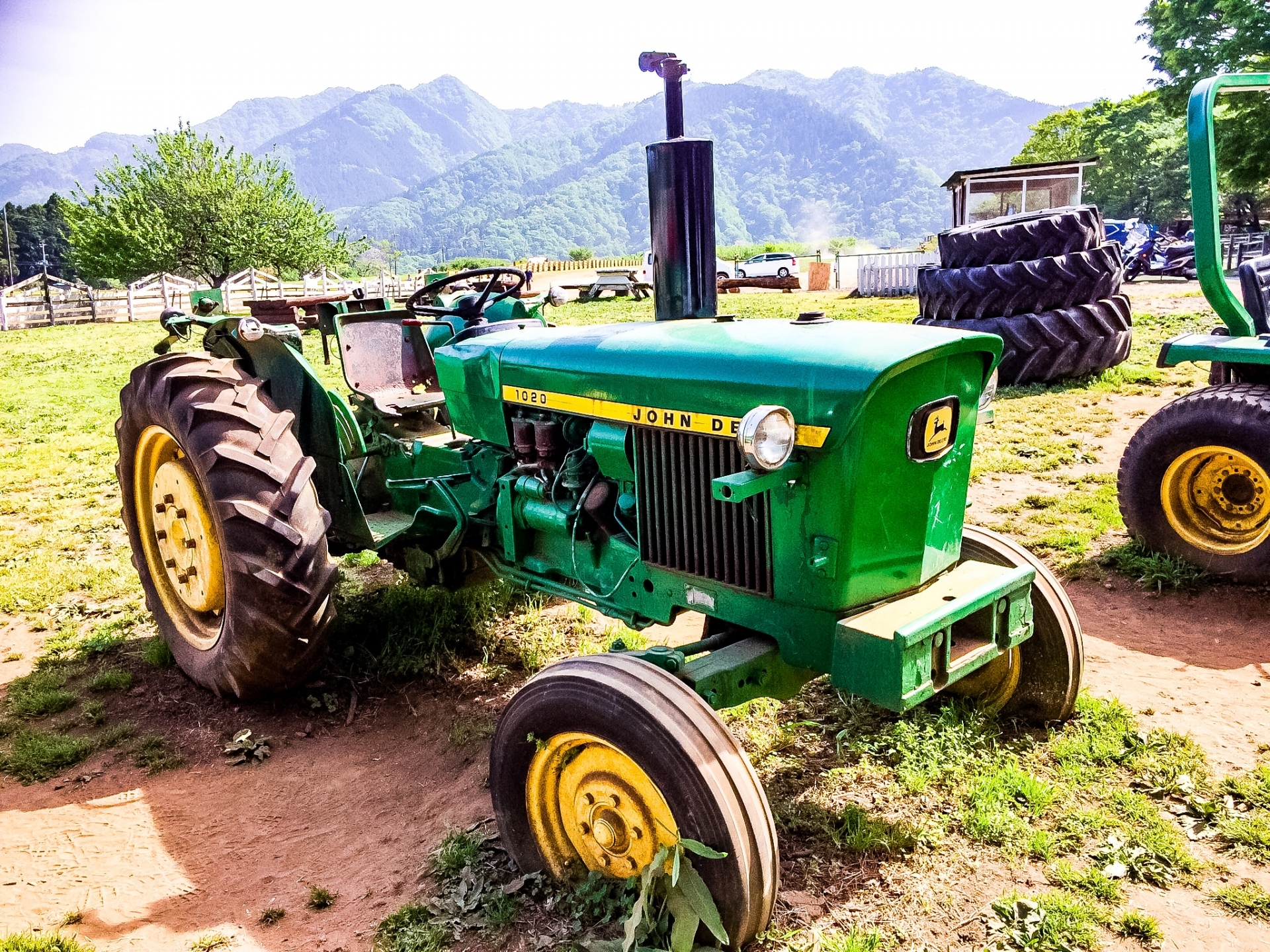 ジョンディアとヤンマーの関係とは？提携の背景や販売の歴史