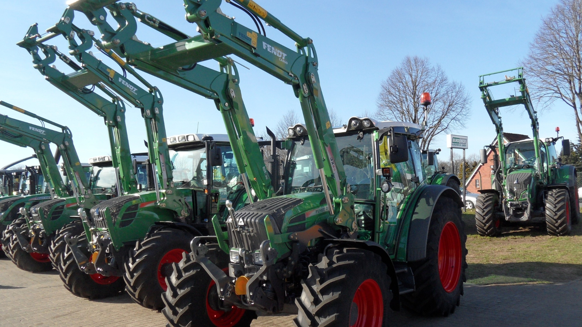 フェントトラクターの魅力と選び方ガイド